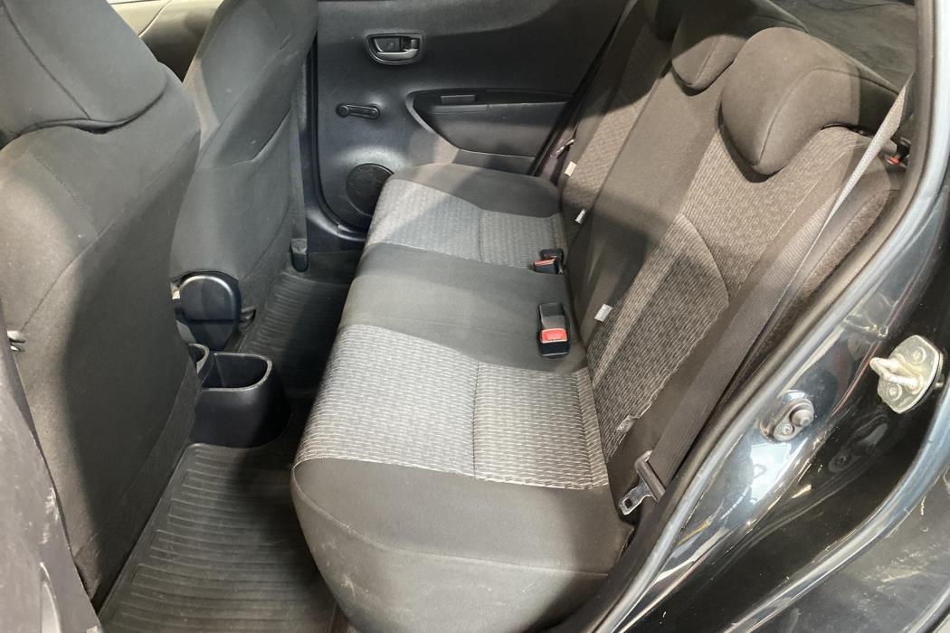 Toyota Yaris 2014