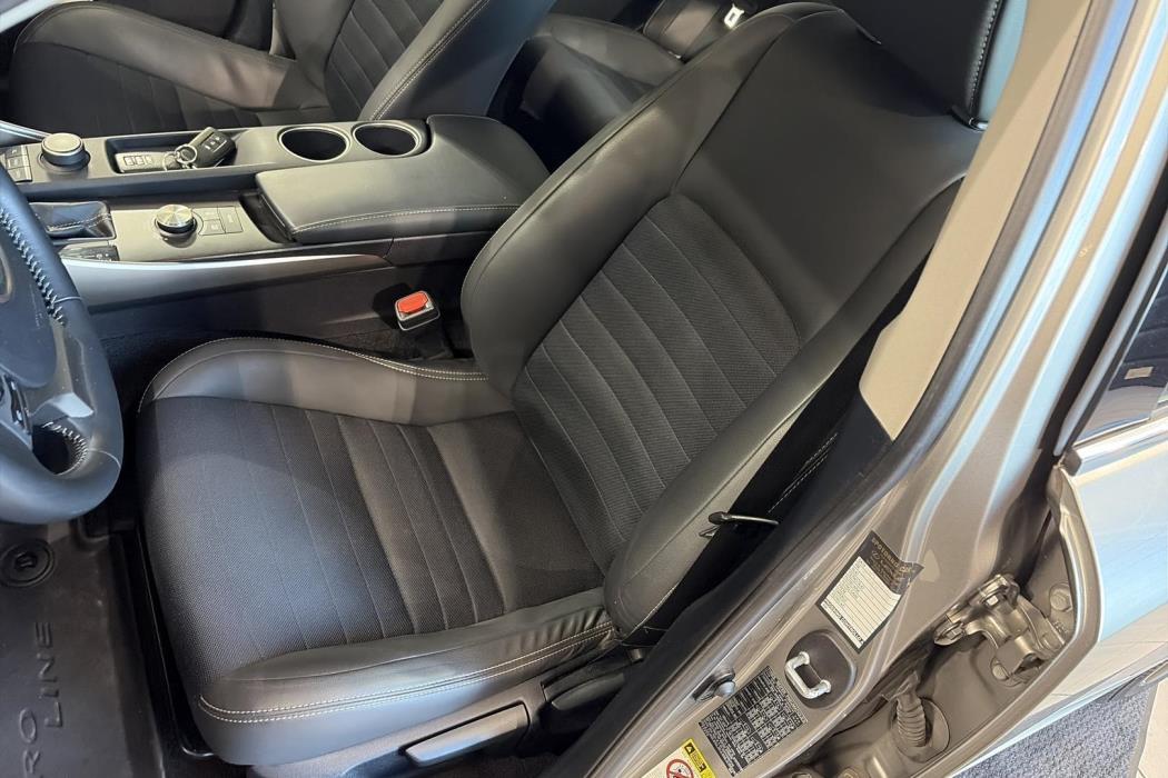 Lexus IS 2014