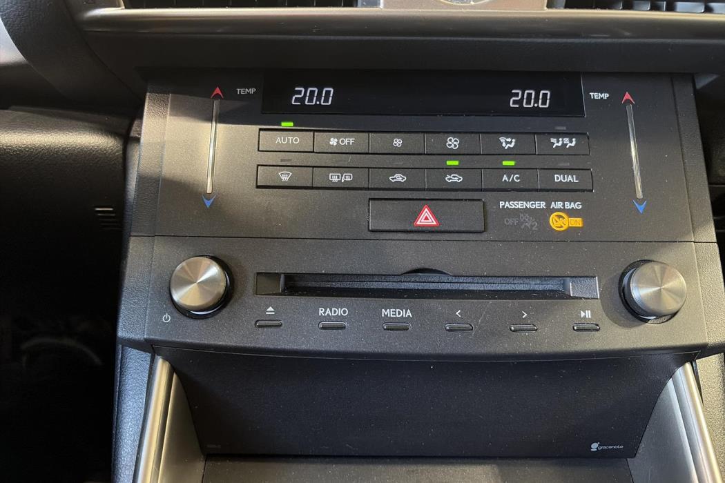 Lexus IS 2014