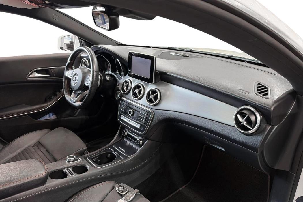 Mercedes-Benz CLA 2018