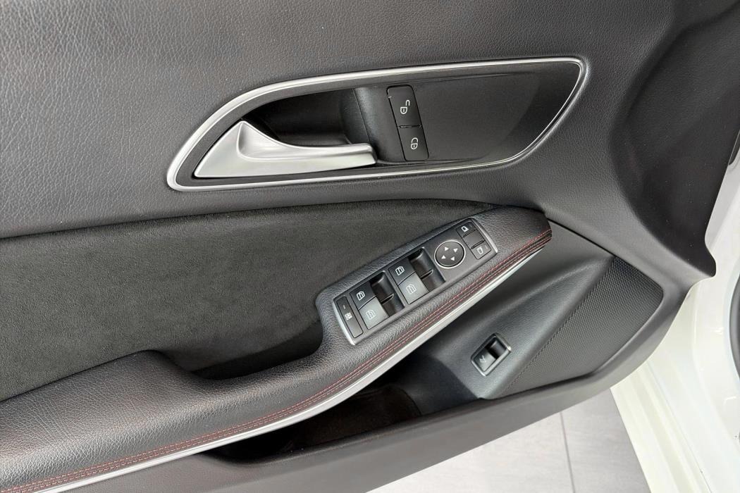Mercedes-Benz CLA 2018