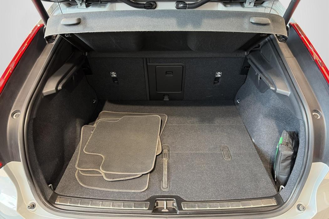 Volvo C40 2024