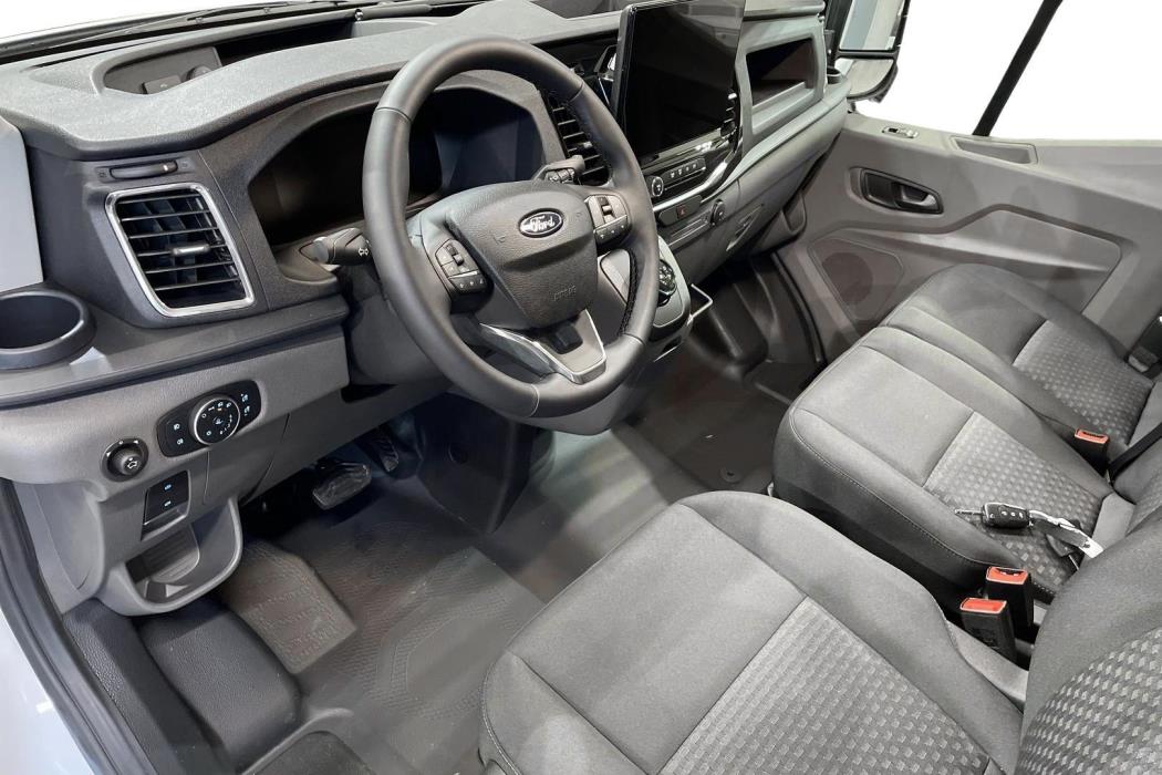 Ford Transit 2025