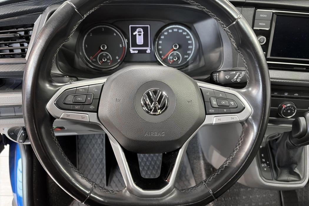 VOLKSWAGEN TRANSPORTER 2020