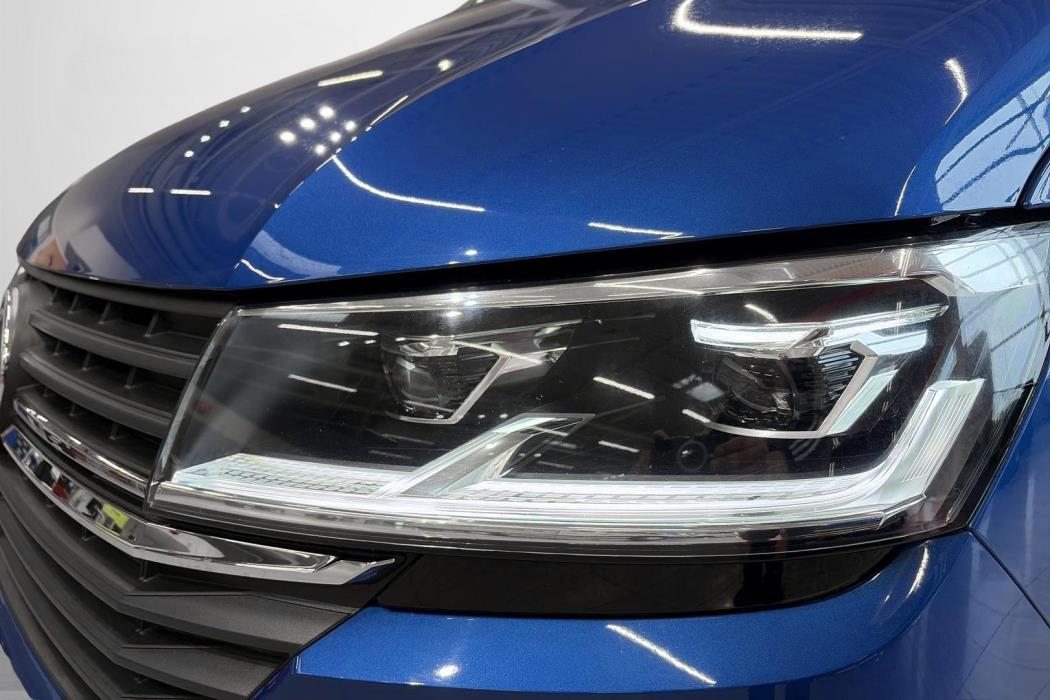 VOLKSWAGEN TRANSPORTER 2020