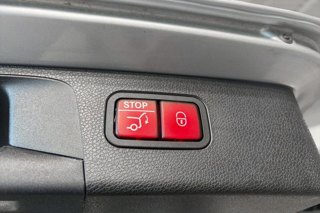 Mercedes-Benz E 2022