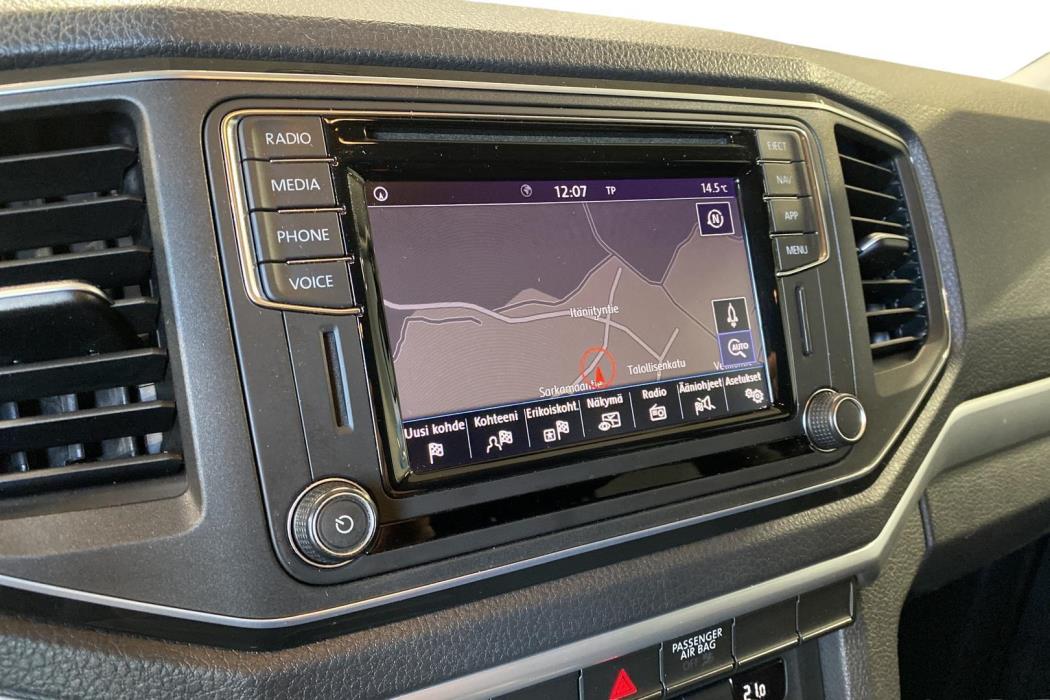 VOLKSWAGEN Amarok 2018