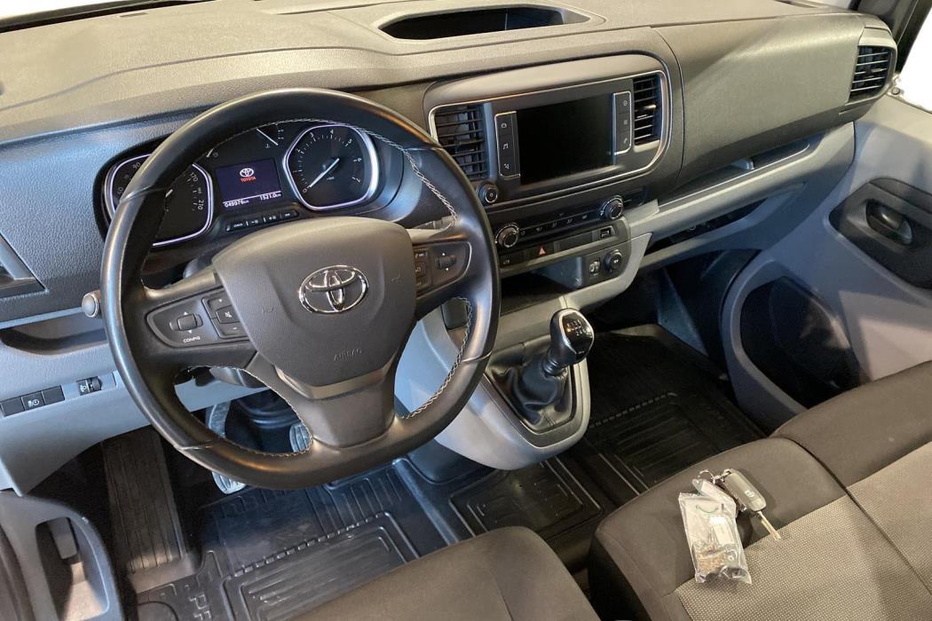 Toyota Proace 2022