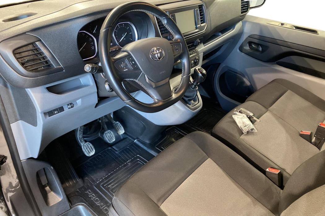 Toyota Proace 2022