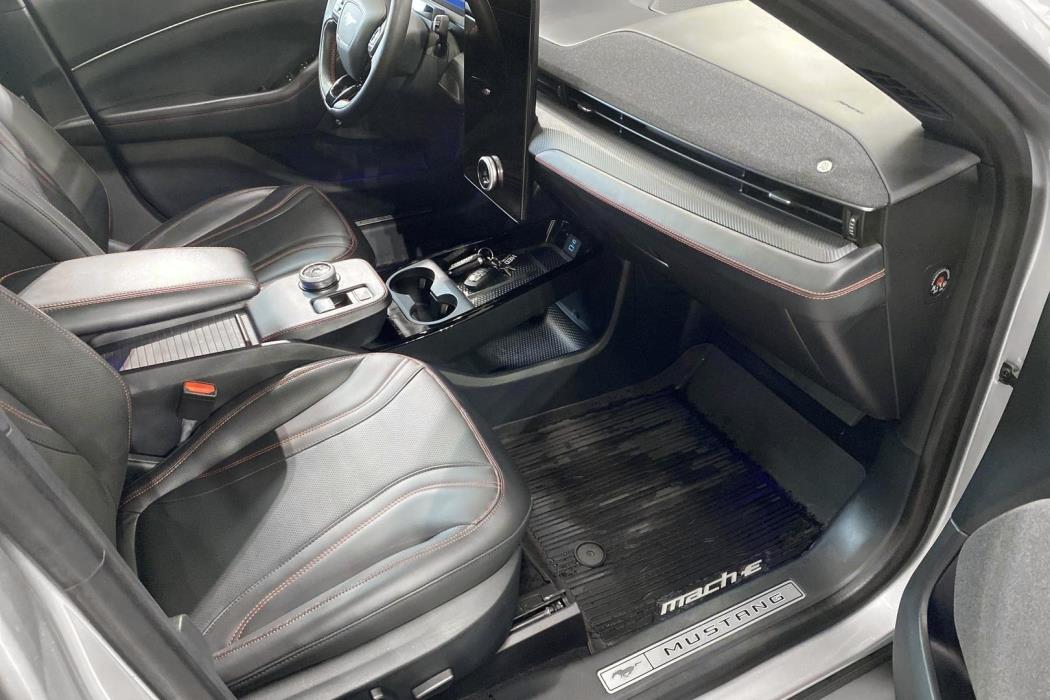 Ford Mustang Mach-E 2021