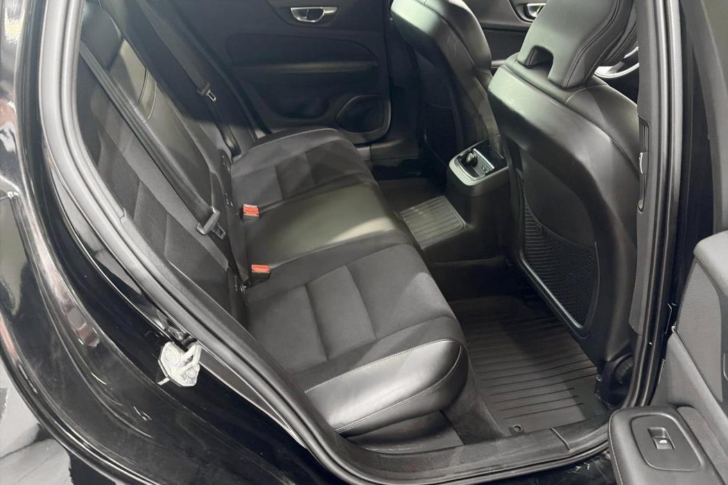 Volvo V60 2020