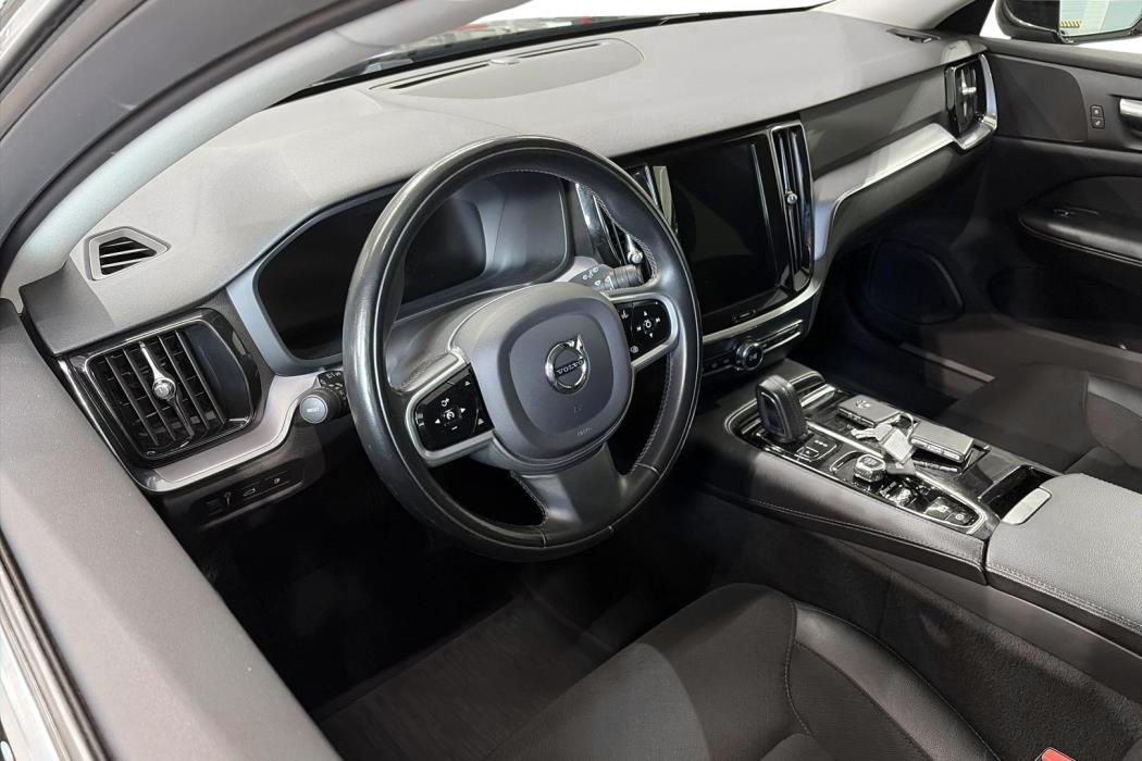 Volvo V60 2020