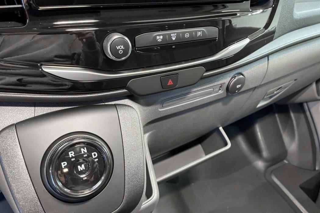 Ford Transit 2025