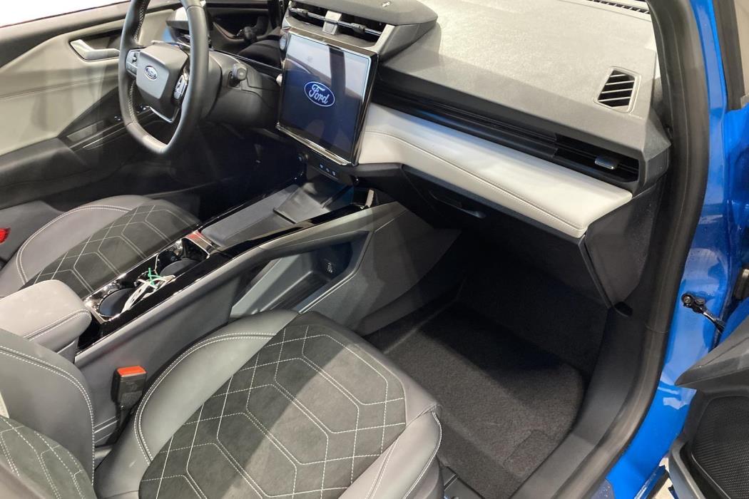 FORD Puma Gen-E 2025