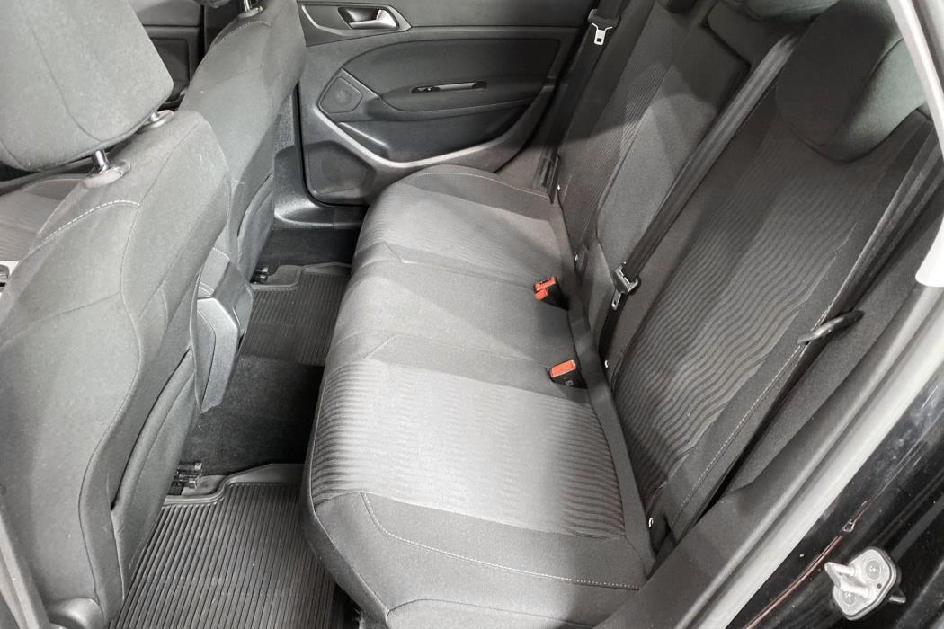 Peugeot 308 2016