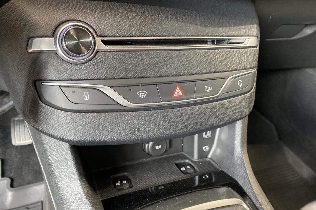 Peugeot 308 2016