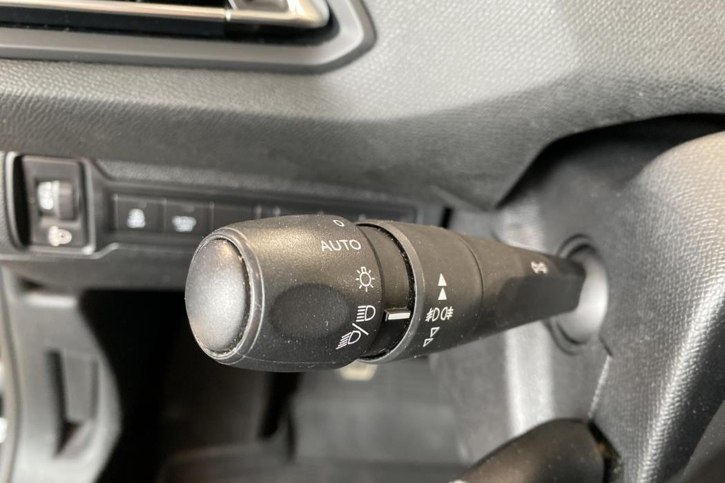 Peugeot 308 2016