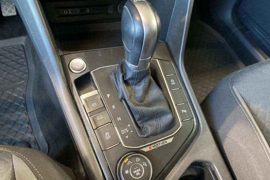 VOLKSWAGEN Tiguan 2017