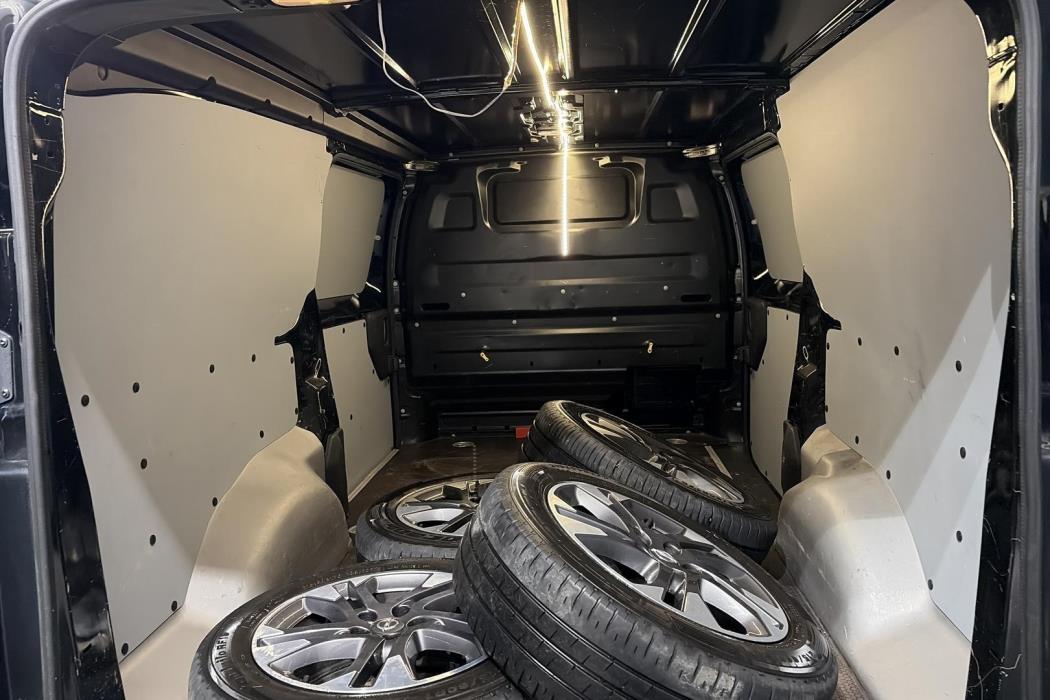 OPEL VIVARO 2019