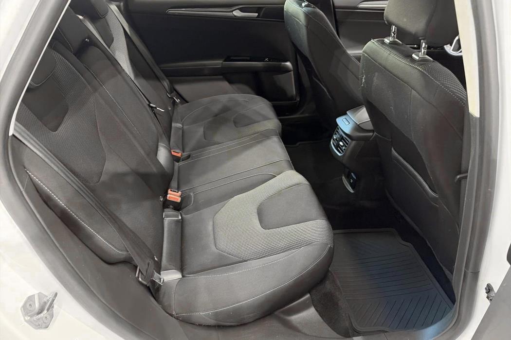 Ford Mondeo 2021