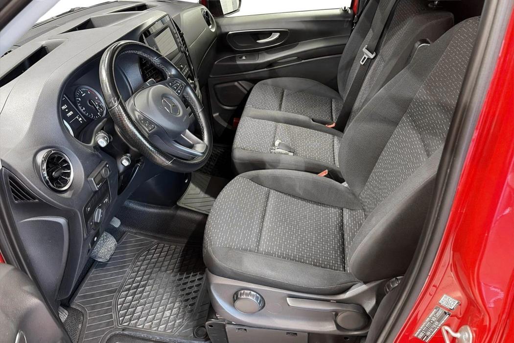 Mercedes-Benz Vito 2023