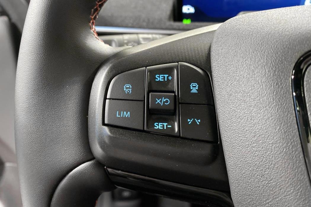 Ford Mustang Mach-E 2025