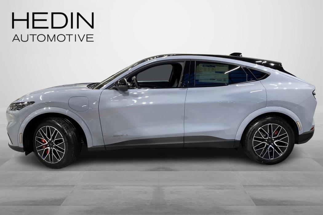 Ford Mustang Mach-E 2025