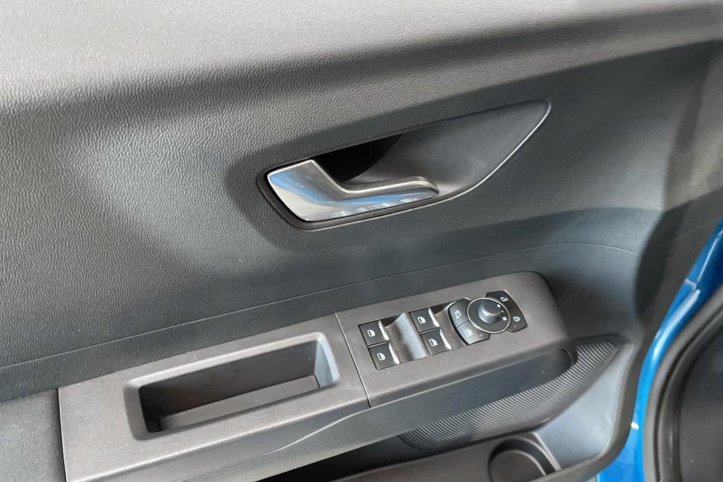 Ford Tourneo Courier 2025