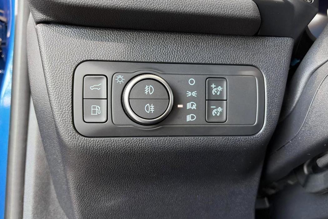 FORD Kuga 2026