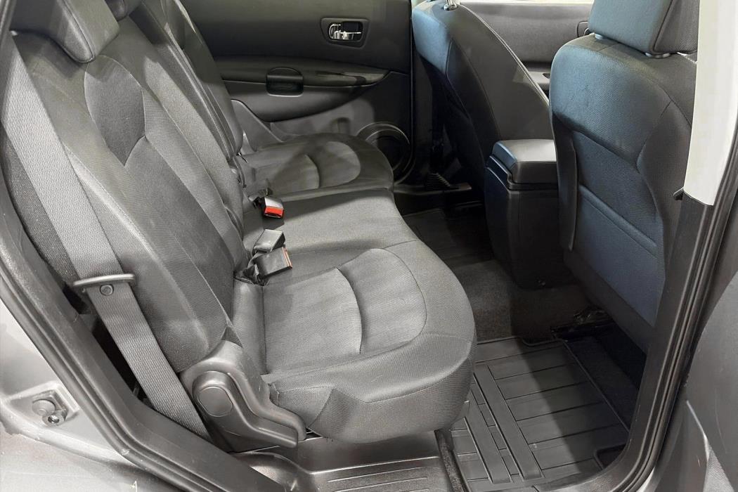 Nissan Qashqai+2 2013