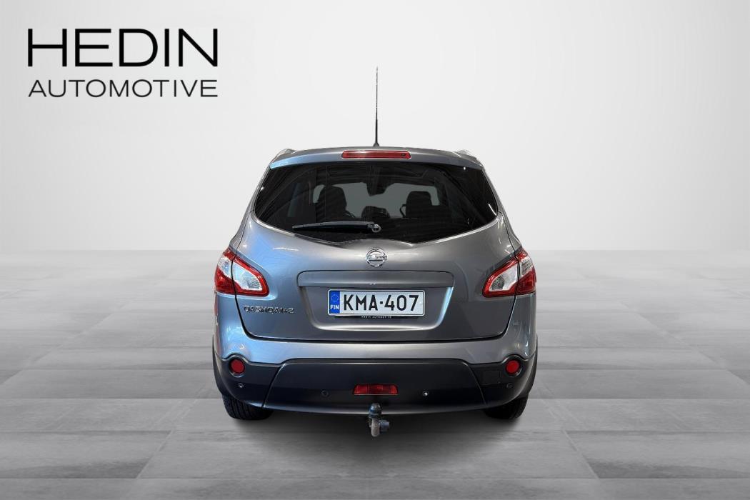 Nissan Qashqai+2 2013