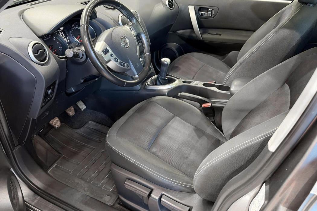 Nissan Qashqai+2 2013