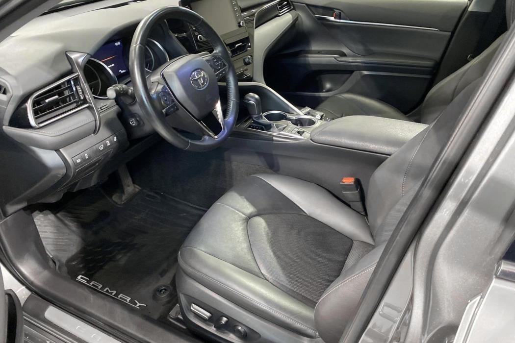 Toyota Camry 2023