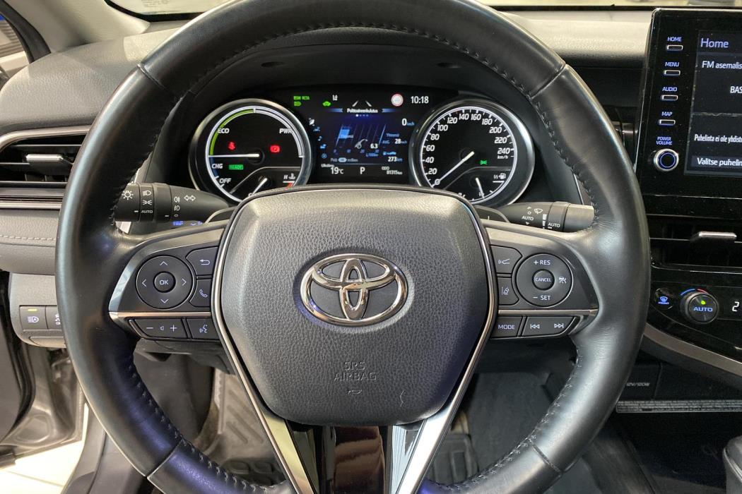 Toyota Camry 2023