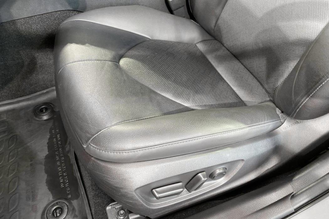 Toyota Camry 2023