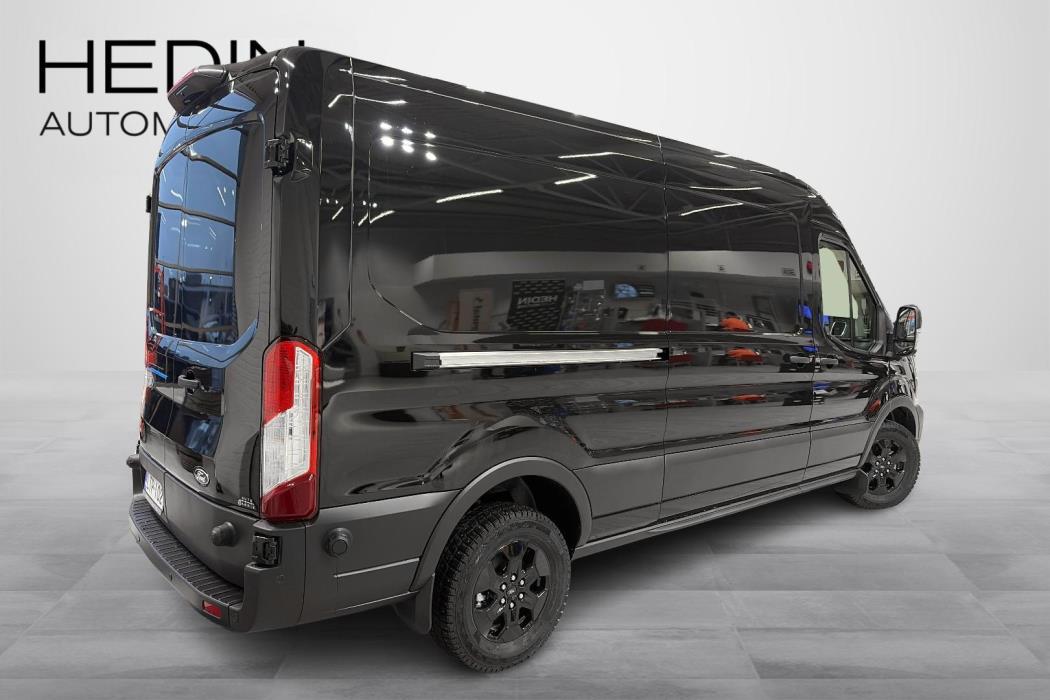 FORD TRANSIT 2025