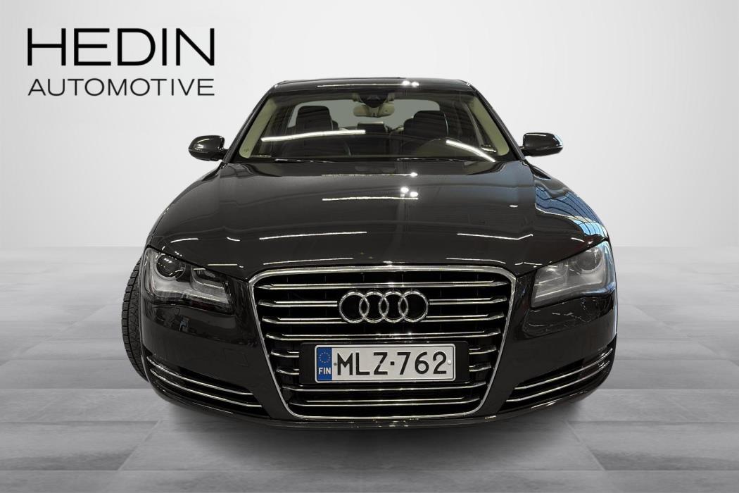 Audi A8 2012