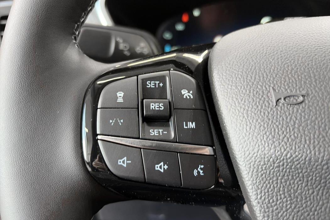 FORD Kuga 2026