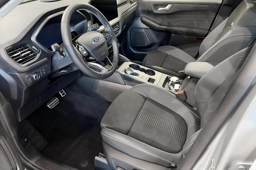 FORD Kuga 2026