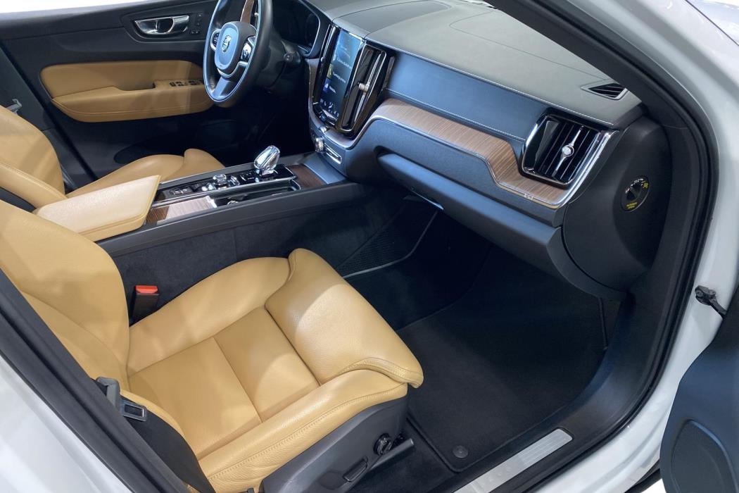 Volvo XC60 2020