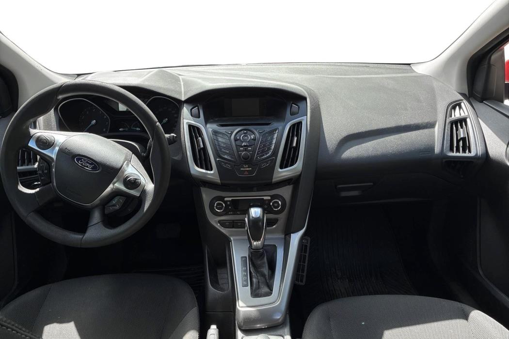 FORD FOCUS 2012