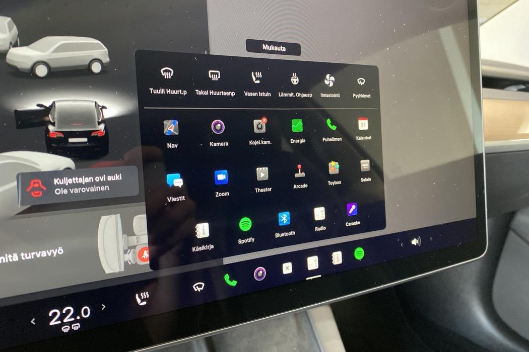 Tesla Model 3 2022