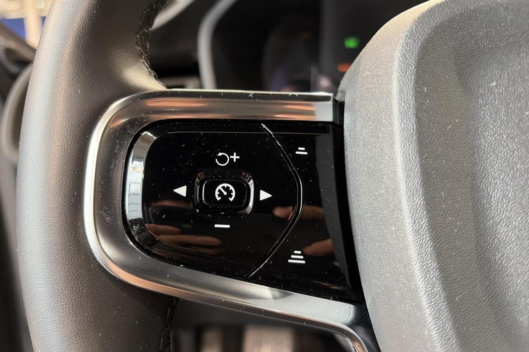 POLESTAR 2 2023