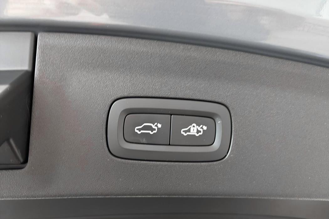 POLESTAR 2 2023