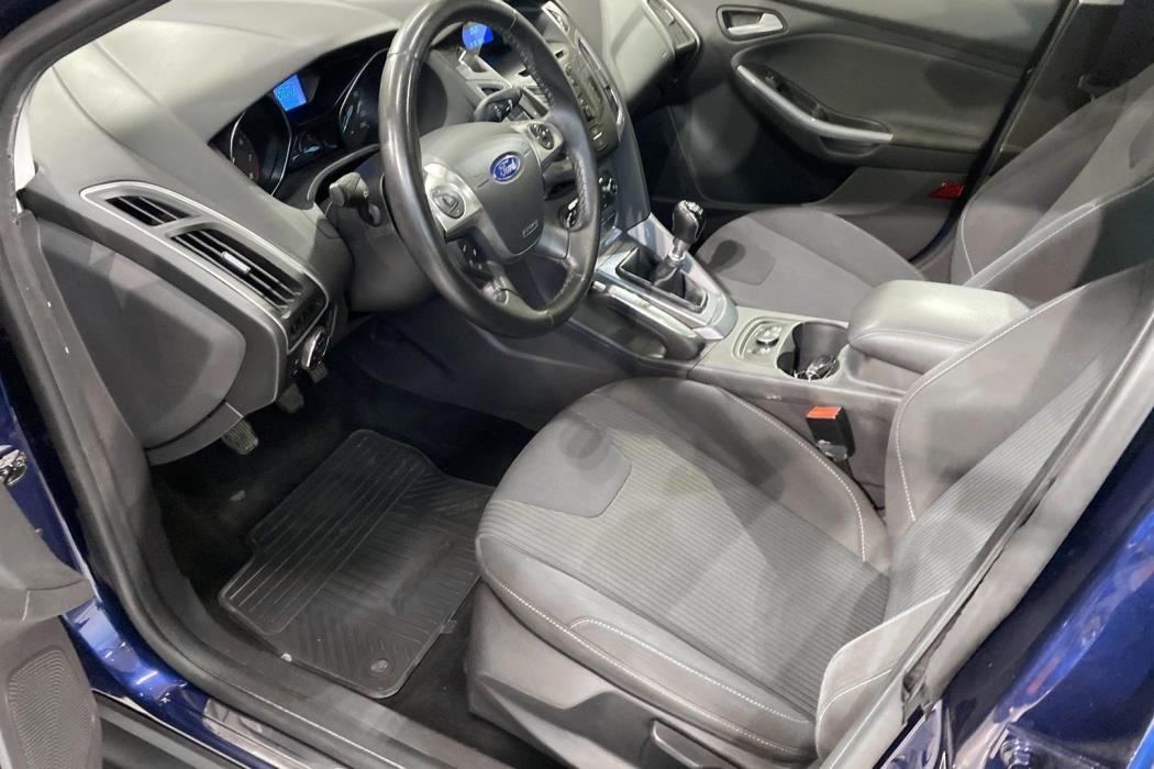 FORD FOCUS 2012