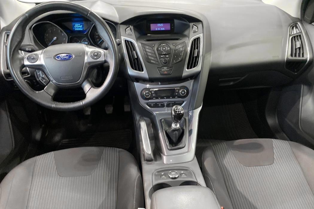 FORD FOCUS 2012