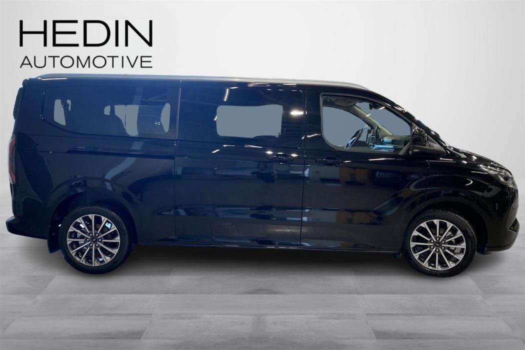 Ford Tourneo Custom 2026