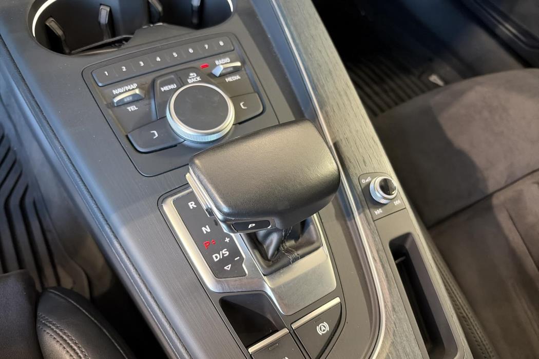 Audi A4 2017
