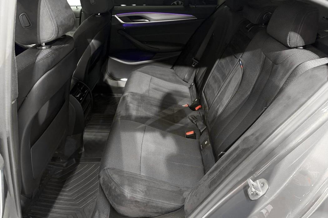 BMW 530 2019