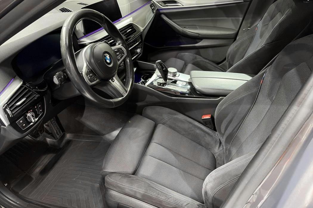 BMW 530 2019
